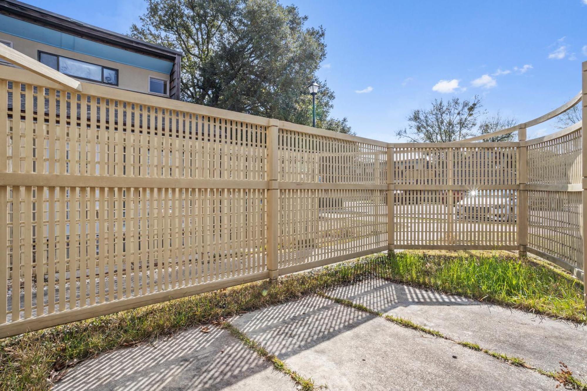 King Bed Well-Located Cozy Townhouse Retreat Apartamento Gulfport Exterior foto