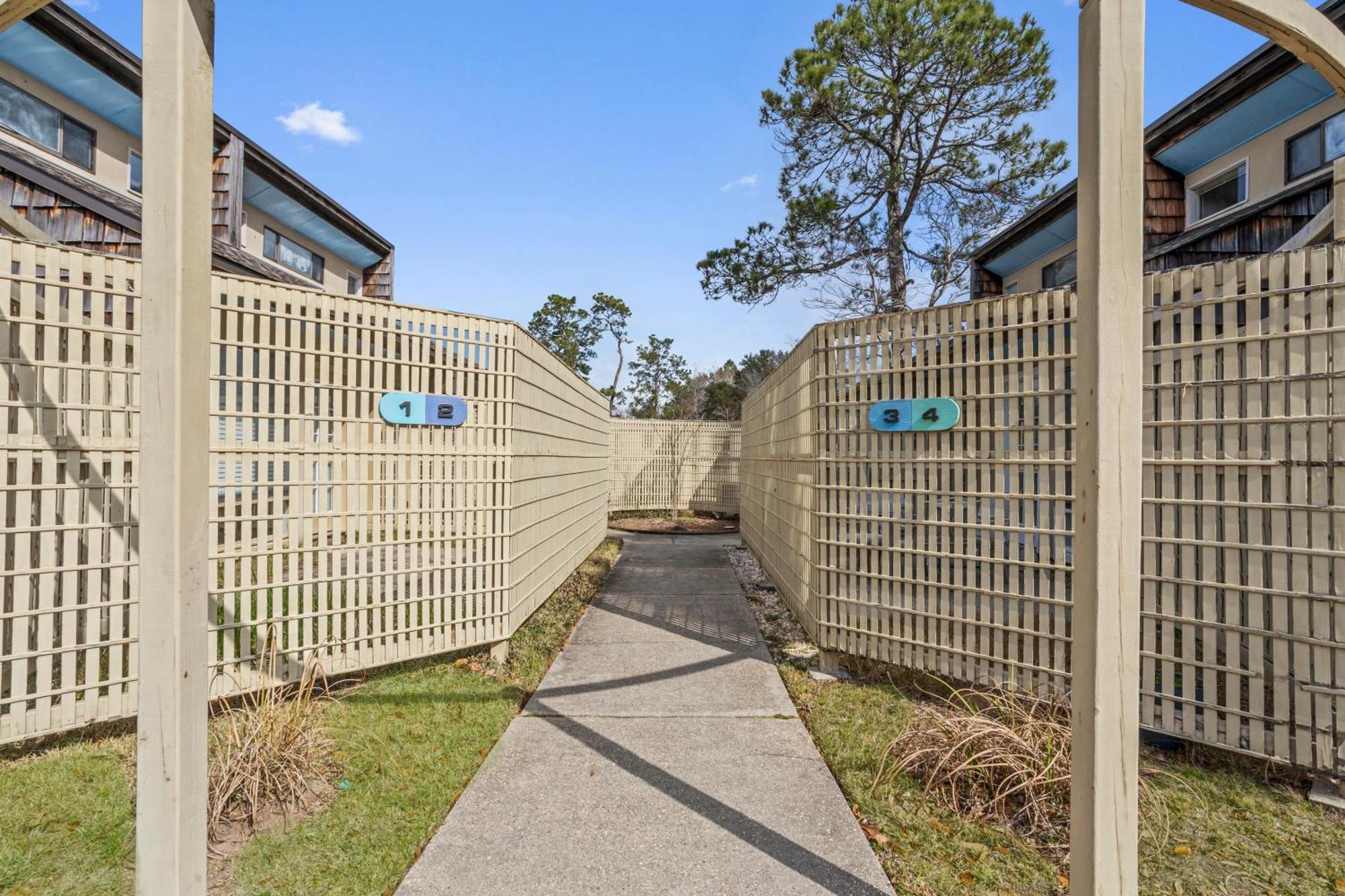 King Bed Well-Located Cozy Townhouse Retreat Apartamento Gulfport Exterior foto